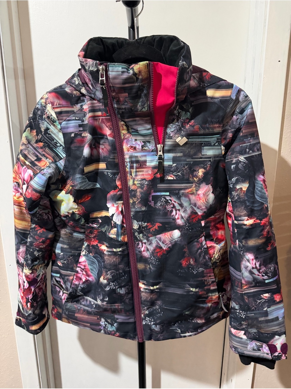 Obermeyer Girls Ski Jacket Size M (10-12) Floral Print Winter Snow Coat